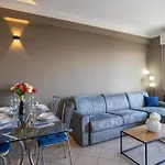 شقة Guesthost - Sea View Retreat - Steps From Center سانريمو