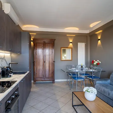 Sea View Retreat - Steps From Center * San Remo